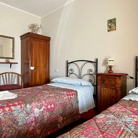 Agriturismo Le Castellare มอนเตมอนาโก ภายนอก รูปภาพ