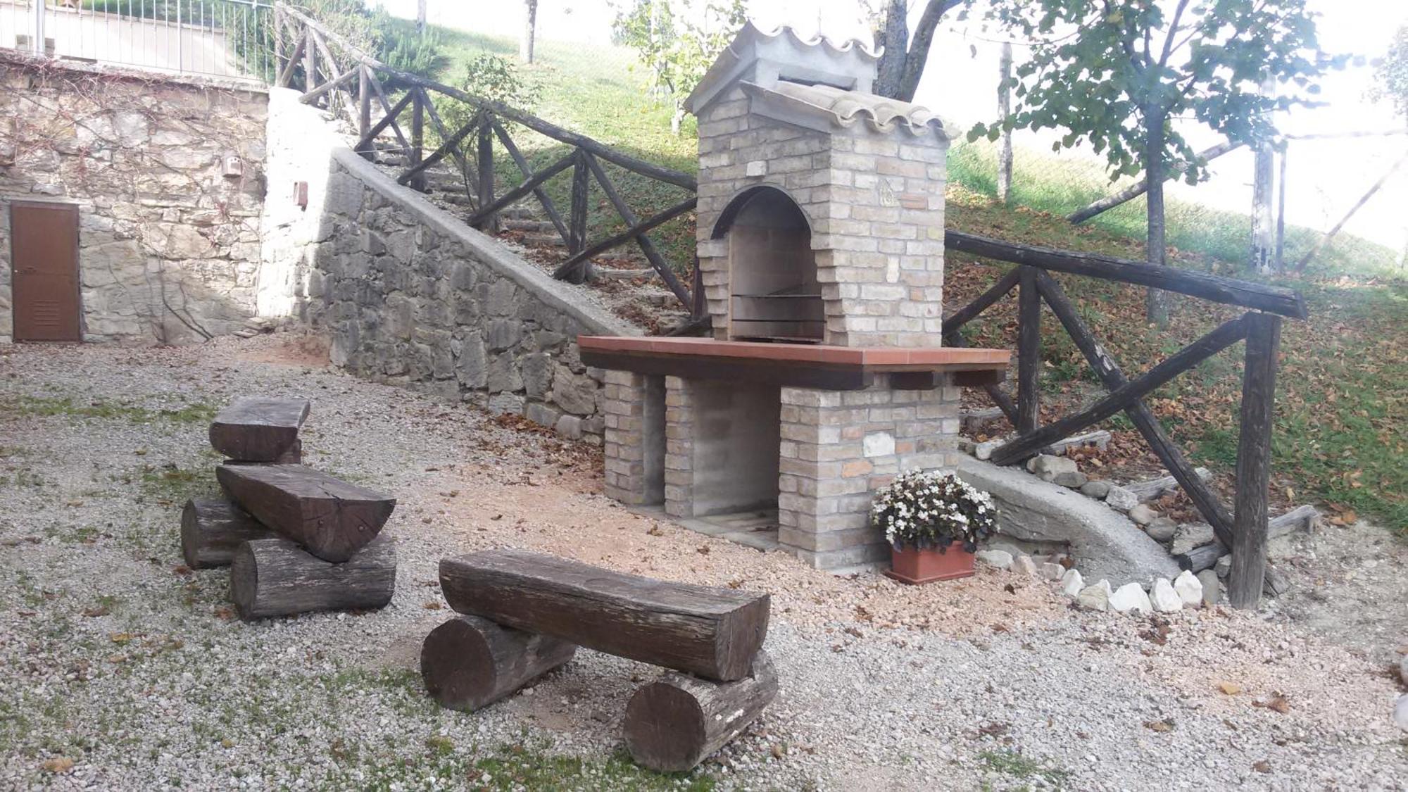 Agriturismo Le Castellare มอนเตมอนาโก ภายนอก รูปภาพ